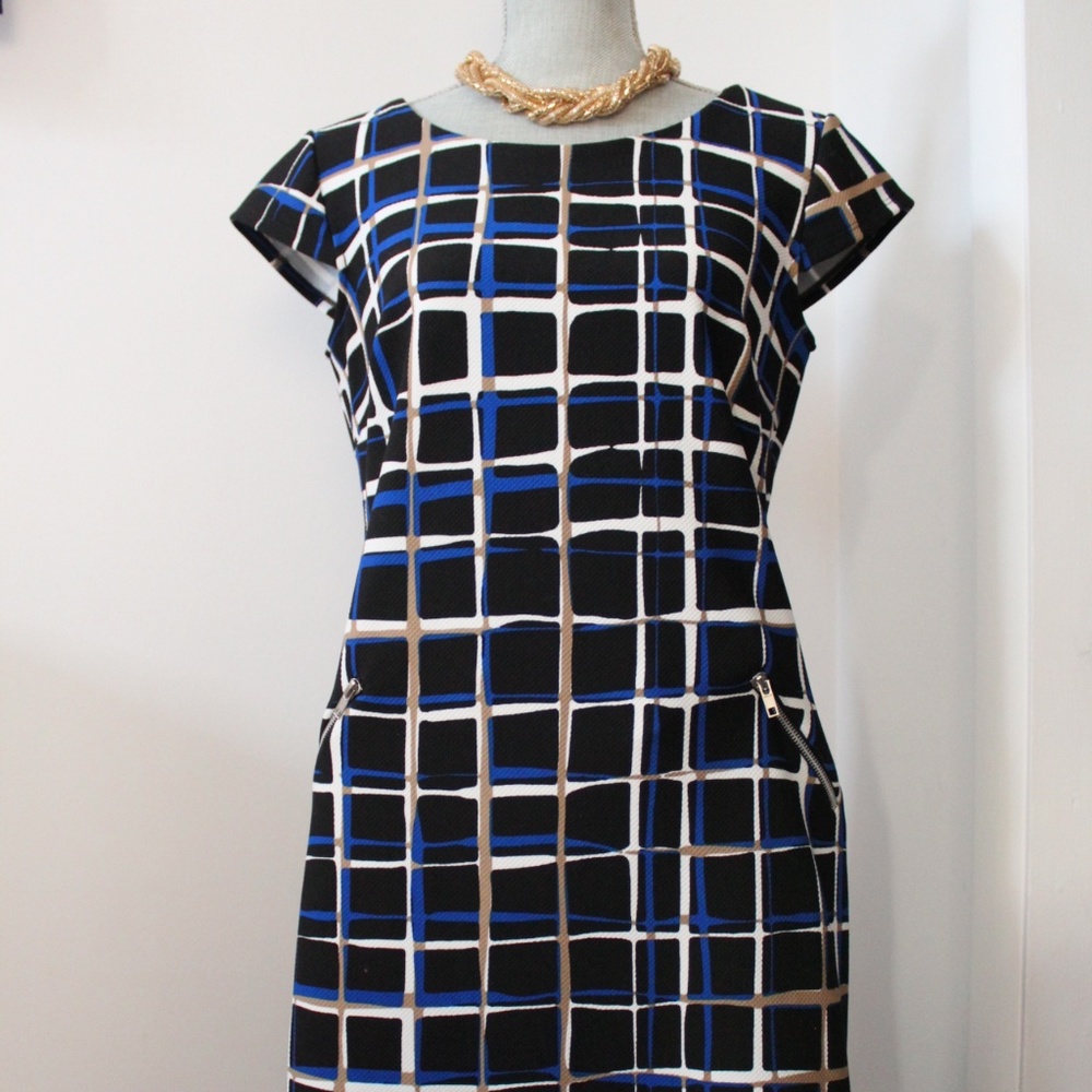 Comfortable Dress, Size 10